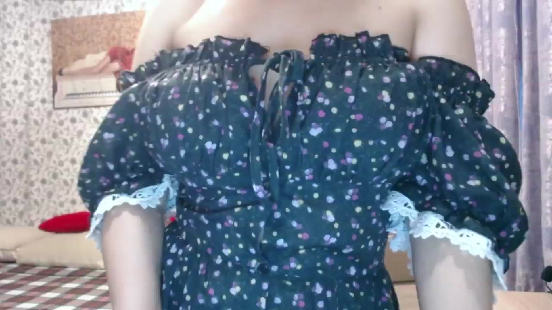 Gallery image thumbnail from RosieRosa's myfreecams stream on, 11/20/2024, 13:04 image 9 of 20