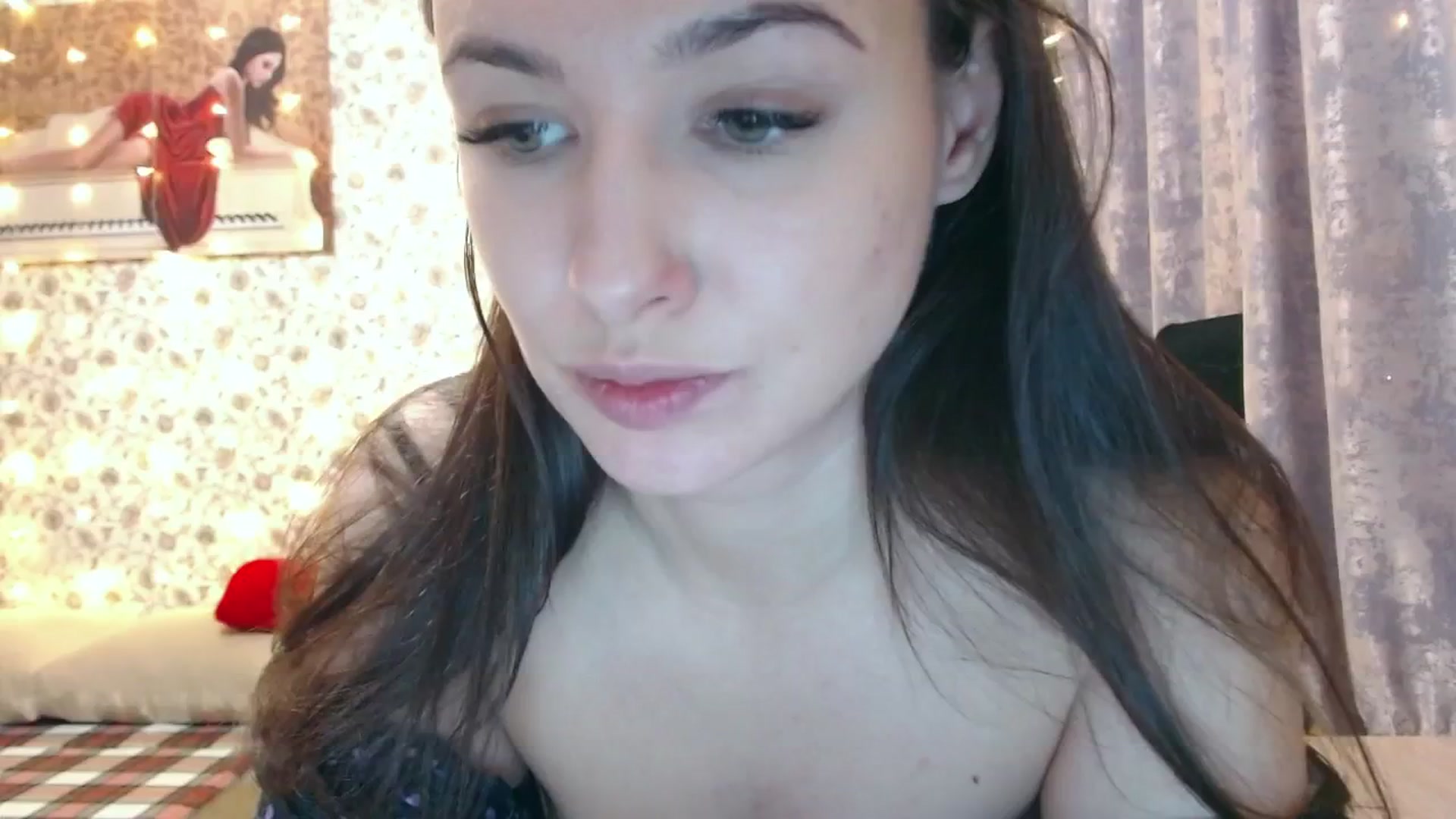 Gallery image thumbnail from RosieRosa's myfreecams stream on, 12/10/2024, 15:15 image 3 of 20