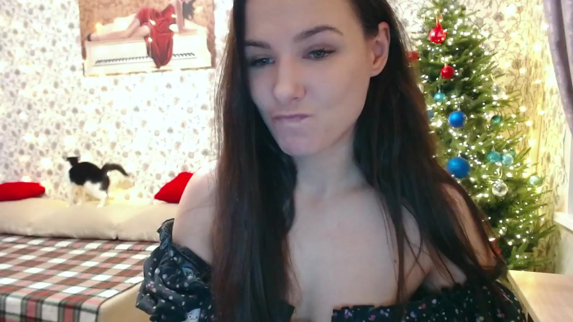 Gallery image thumbnail from RosieRosa's myfreecams stream on, 12/26/2024, 05:31 image 15 of 20