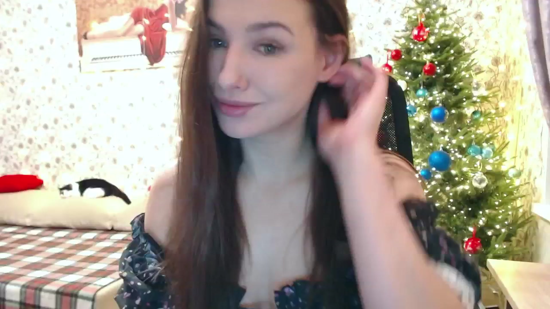 Gallery image thumbnail from RosieRosa's myfreecams stream on, 12/26/2024, 05:31 image 14 of 20