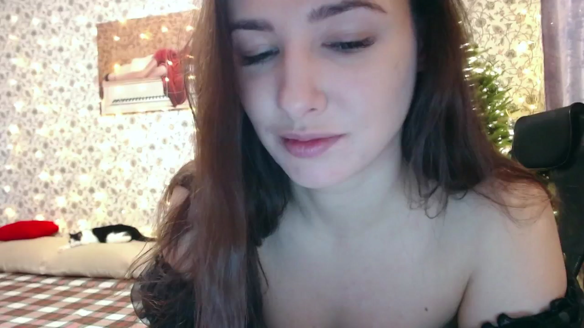 Gallery image thumbnail from RosieRosa's myfreecams stream on, 12/27/2024, 05:21 image 19 of 20