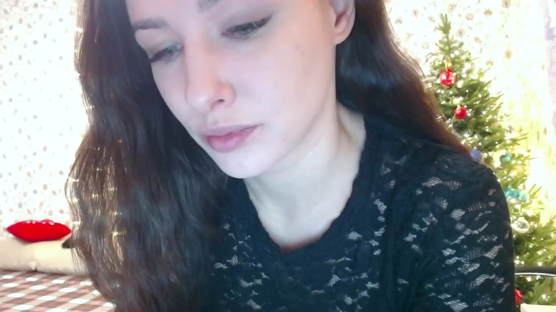 Gallery image thumbnail from RosieRosa's myfreecams stream on, 01/05/2025, 05:04 image 17 of 20