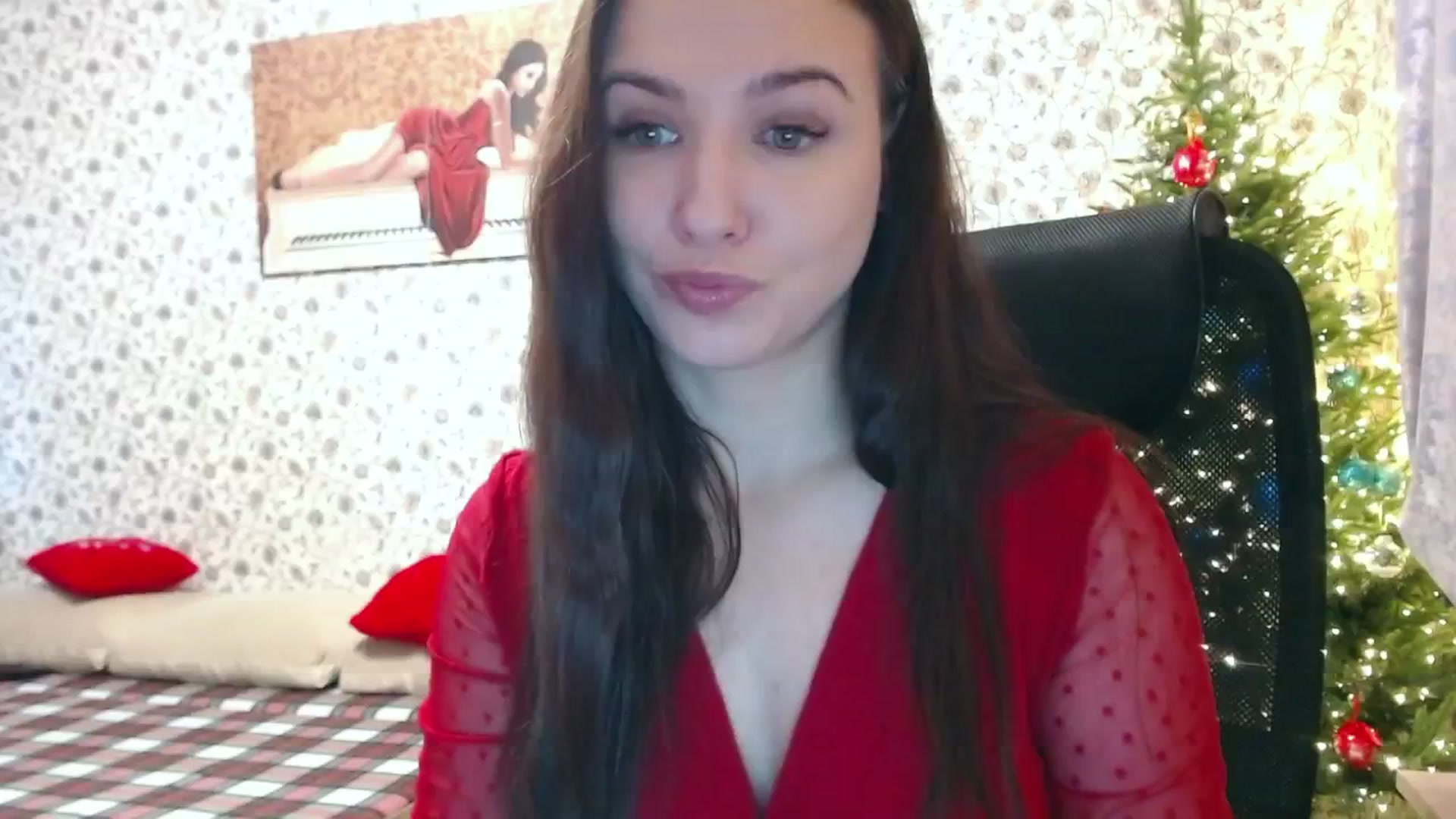 Gallery image thumbnail from RosieRosa's myfreecams stream on, 01/08/2025, 04:49 image 7 of 20
