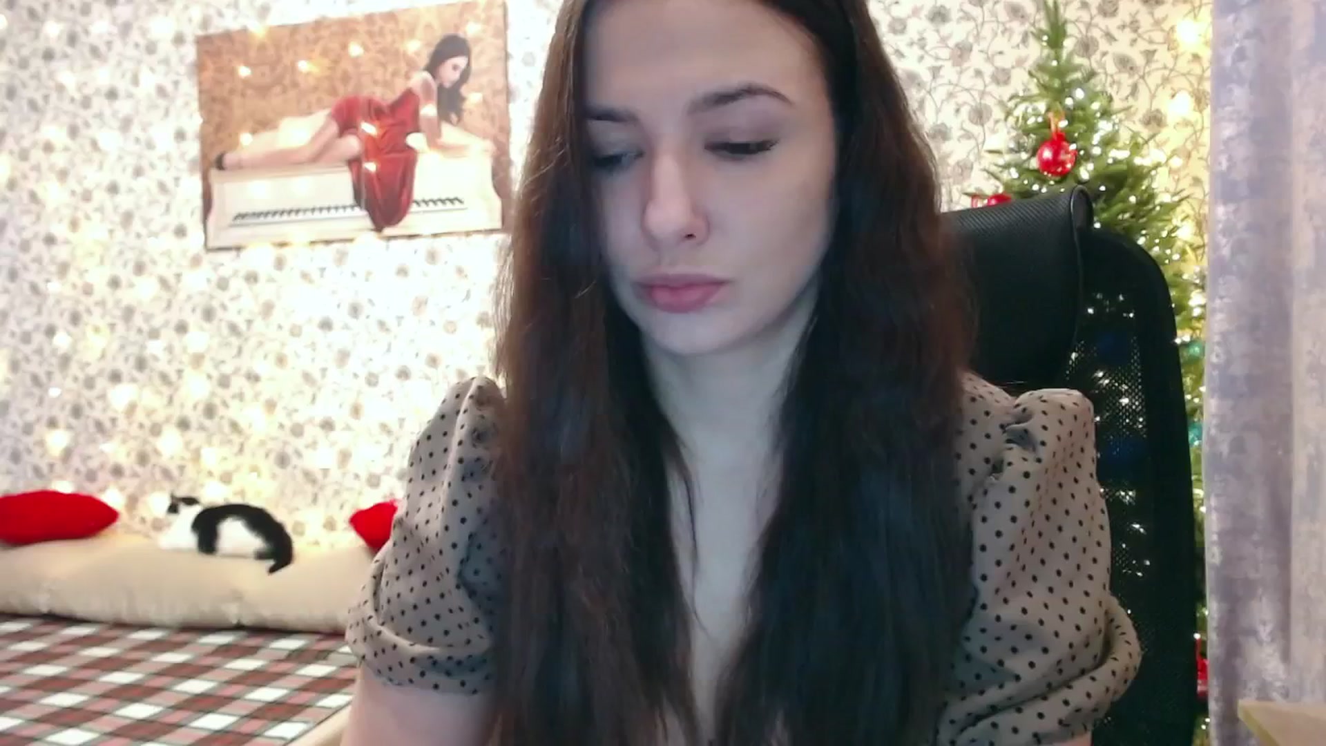 Gallery image thumbnail from RosieRosa's myfreecams stream on, 01/13/2025, 05:16 image 14 of 20