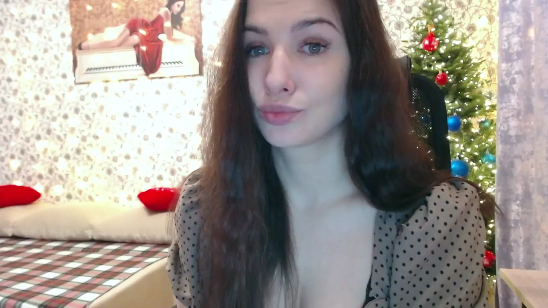 Gallery image thumbnail from RosieRosa's myfreecams stream on, 01/13/2025, 06:48 image 15 of 20