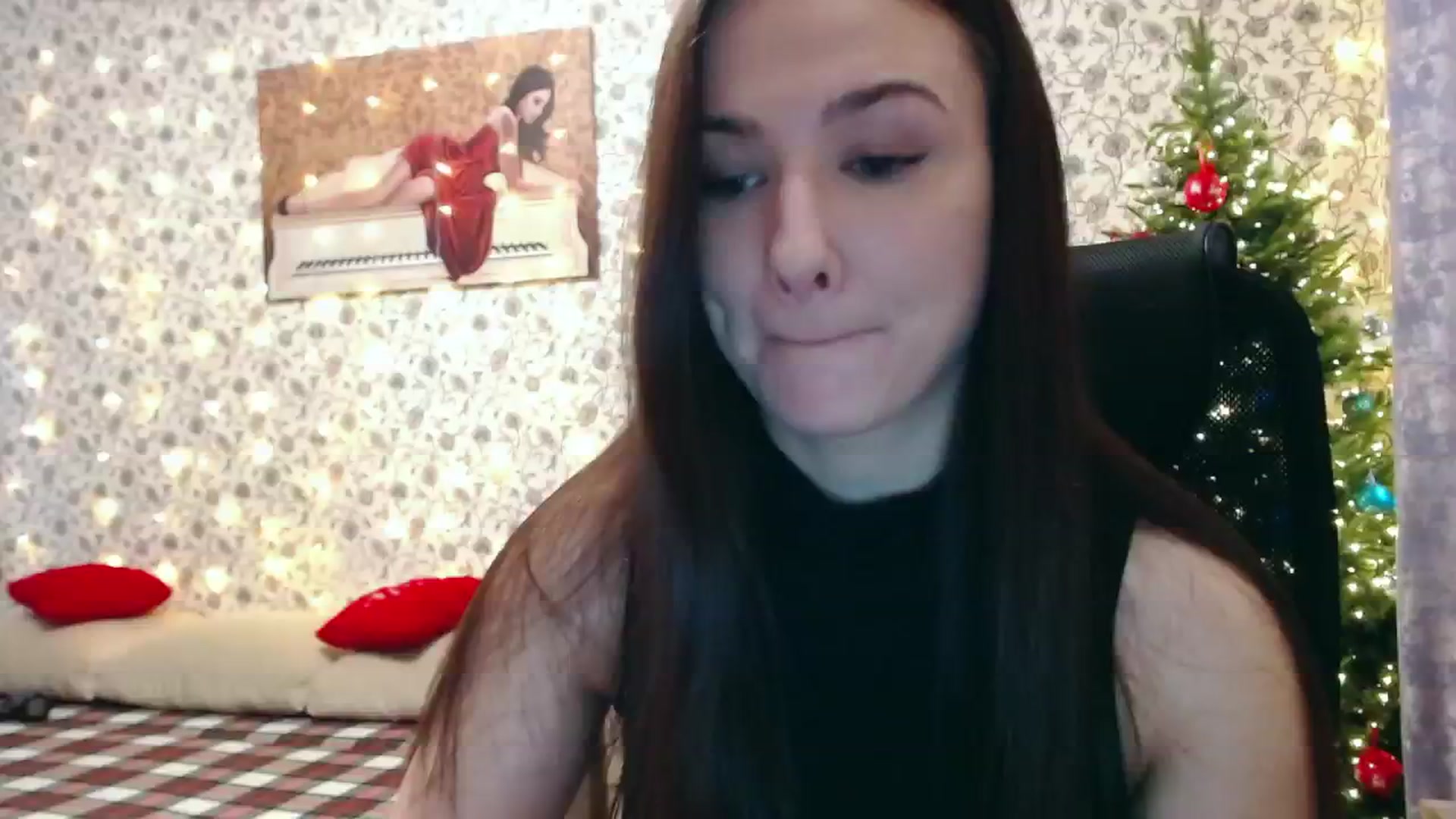 Gallery image thumbnail from RosieRosa's myfreecams stream on, 01/14/2025, 14:02 image 3 of 20