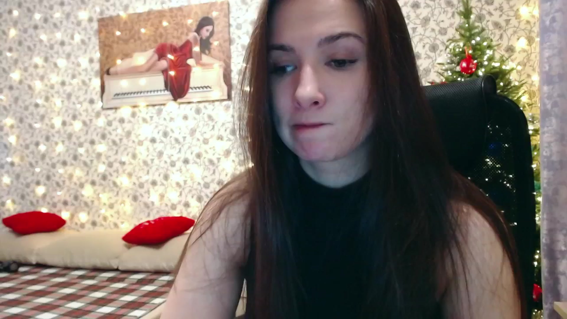 Gallery image thumbnail from RosieRosa's myfreecams stream on, 01/14/2025, 15:04 image 12 of 20