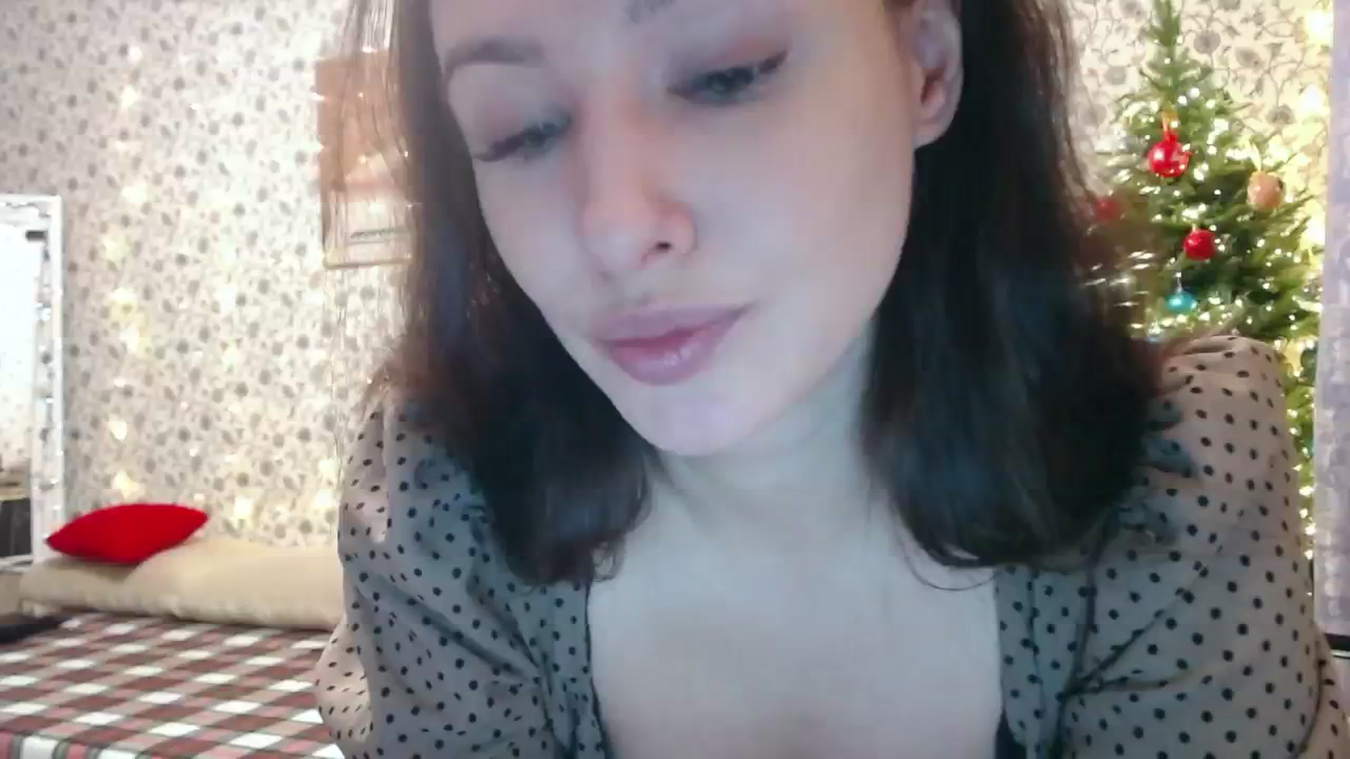 Gallery image thumbnail from RosieRosa's myfreecams stream on, 01/20/2025, 05:10 image 15 of 20