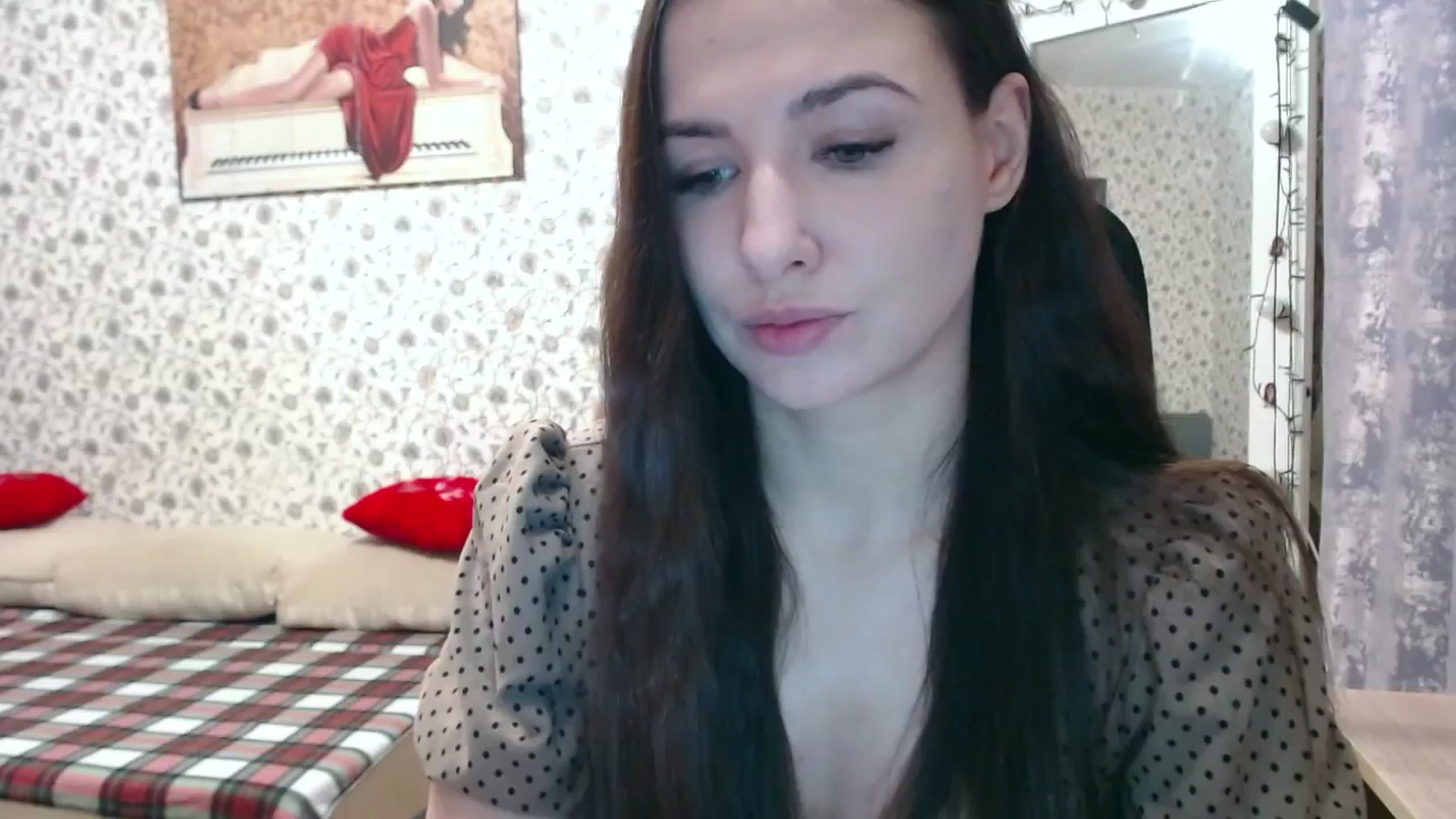 Gallery image thumbnail from RosieRosa's myfreecams stream on, 02/03/2025, 04:32 image 10 of 20