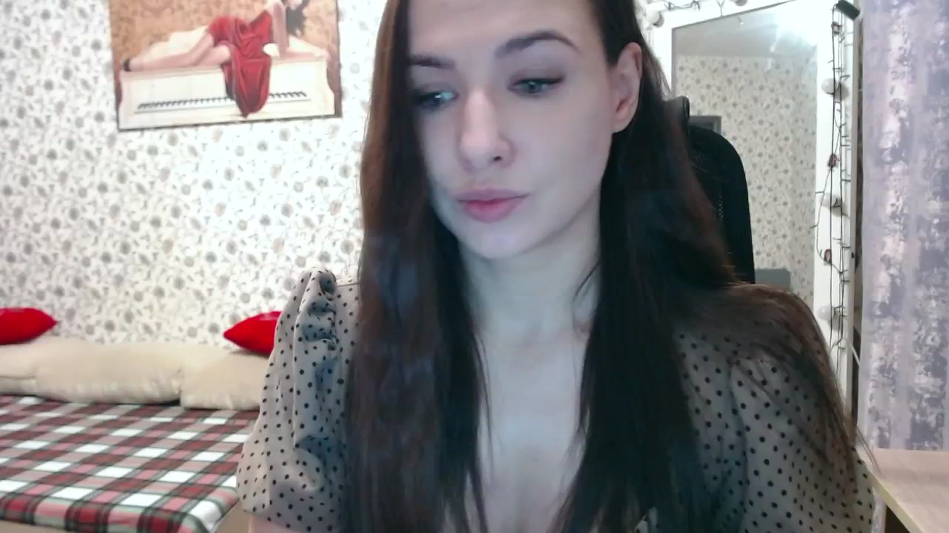 Gallery image thumbnail from RosieRosa's myfreecams stream on, 02/03/2025, 04:32 image 5 of 20