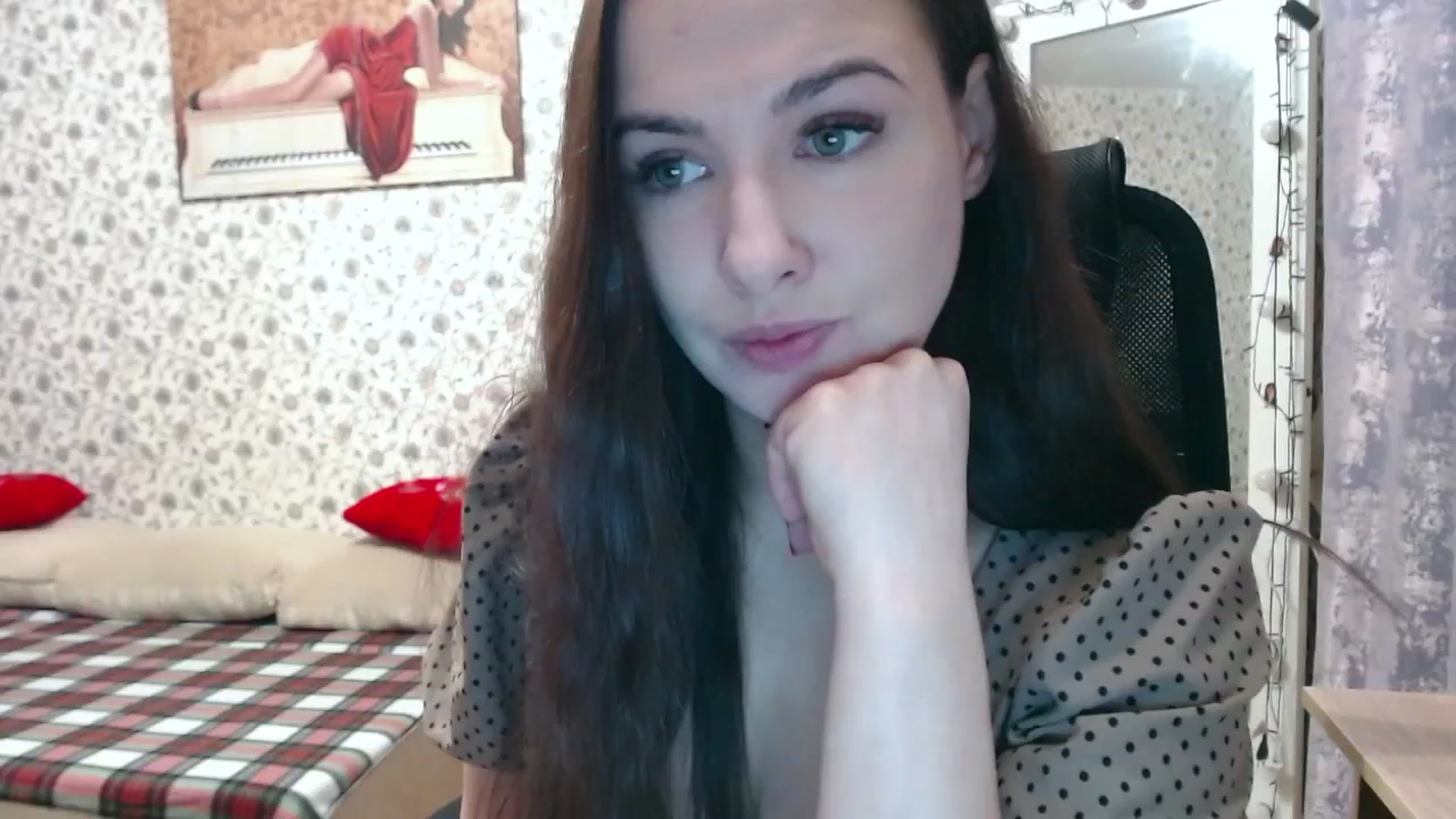 Gallery image thumbnail from RosieRosa's myfreecams stream on, 02/03/2025, 04:32 image 14 of 20