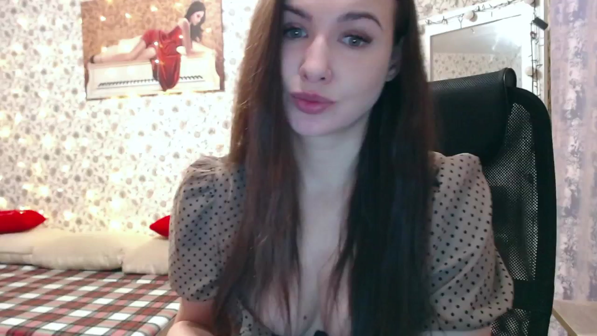 Gallery image thumbnail from RosieRosa's myfreecams stream on, 02/03/2025, 05:07 image 8 of 20