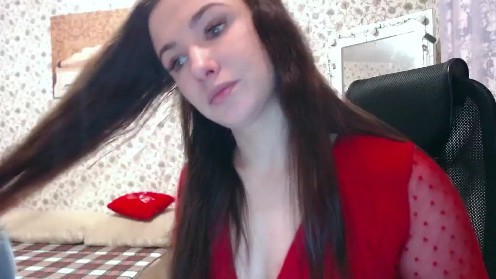 Gallery image thumbnail from RosieRosa's myfreecams stream on, 02/05/2025, 05:30 image 6 of 20