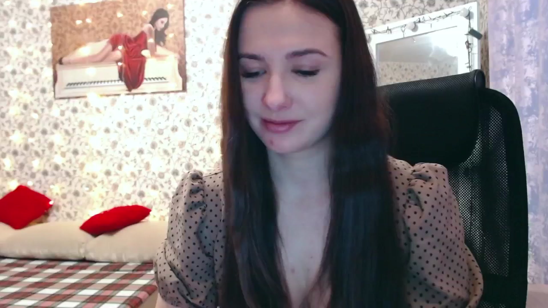 Gallery image thumbnail from RosieRosa's myfreecams stream on, 02/10/2025, 06:57 image 15 of 20