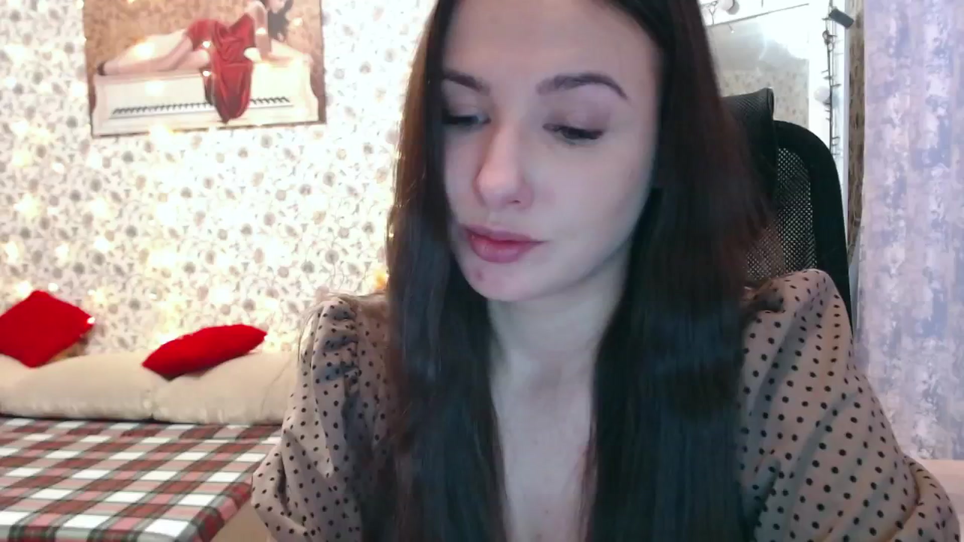 Gallery image thumbnail from RosieRosa's myfreecams stream on, 02/10/2025, 06:57 image 19 of 20