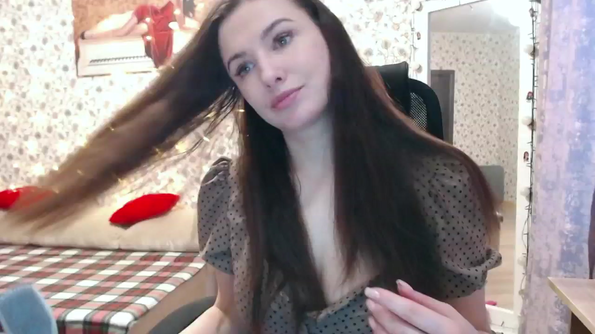 Gallery image thumbnail from RosieRosa's myfreecams stream on, 02/17/2025, 06:18 image 13 of 20