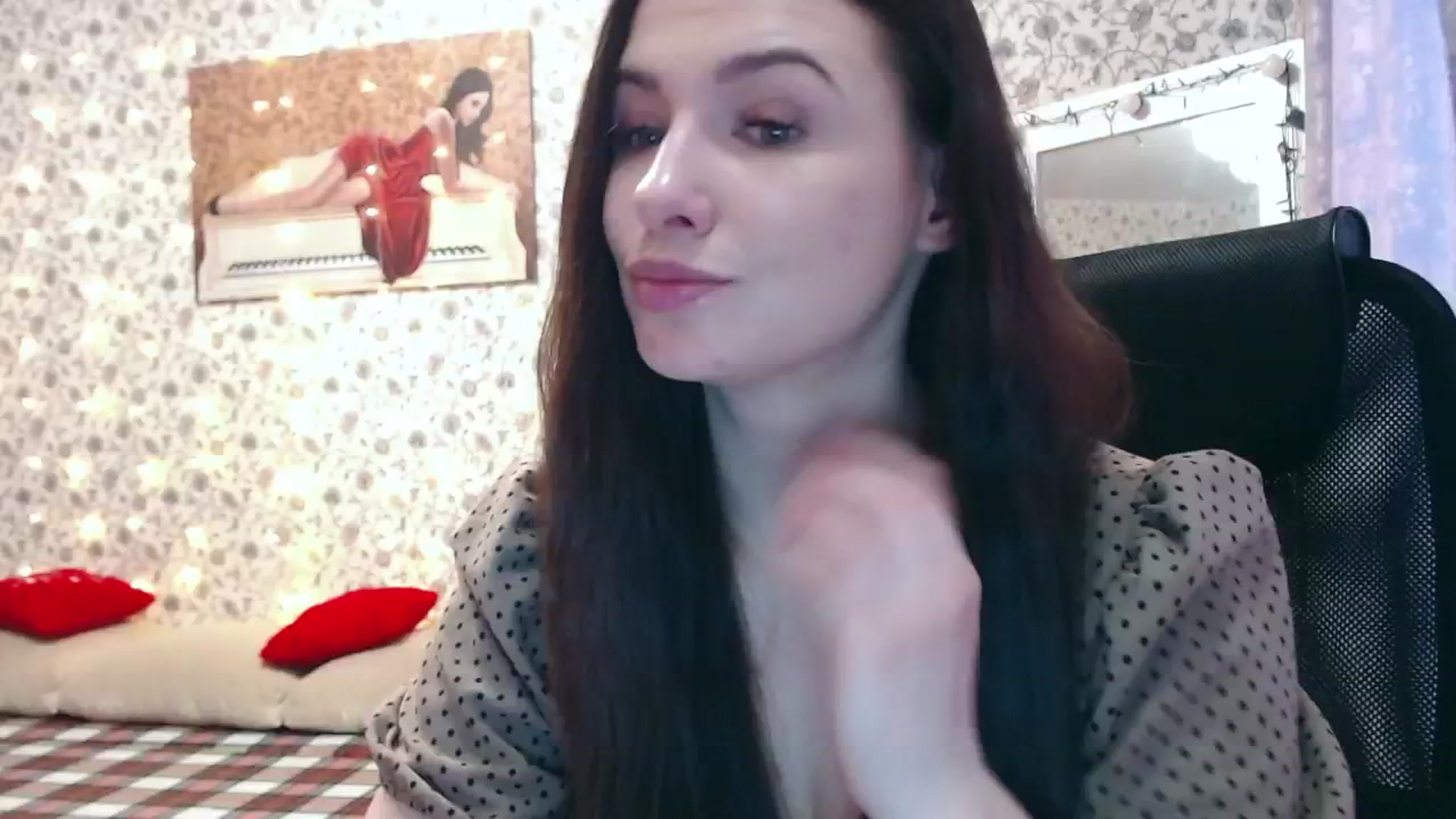 Gallery image thumbnail from RosieRosa's myfreecams stream on, 02/17/2025, 06:46 image 18 of 20