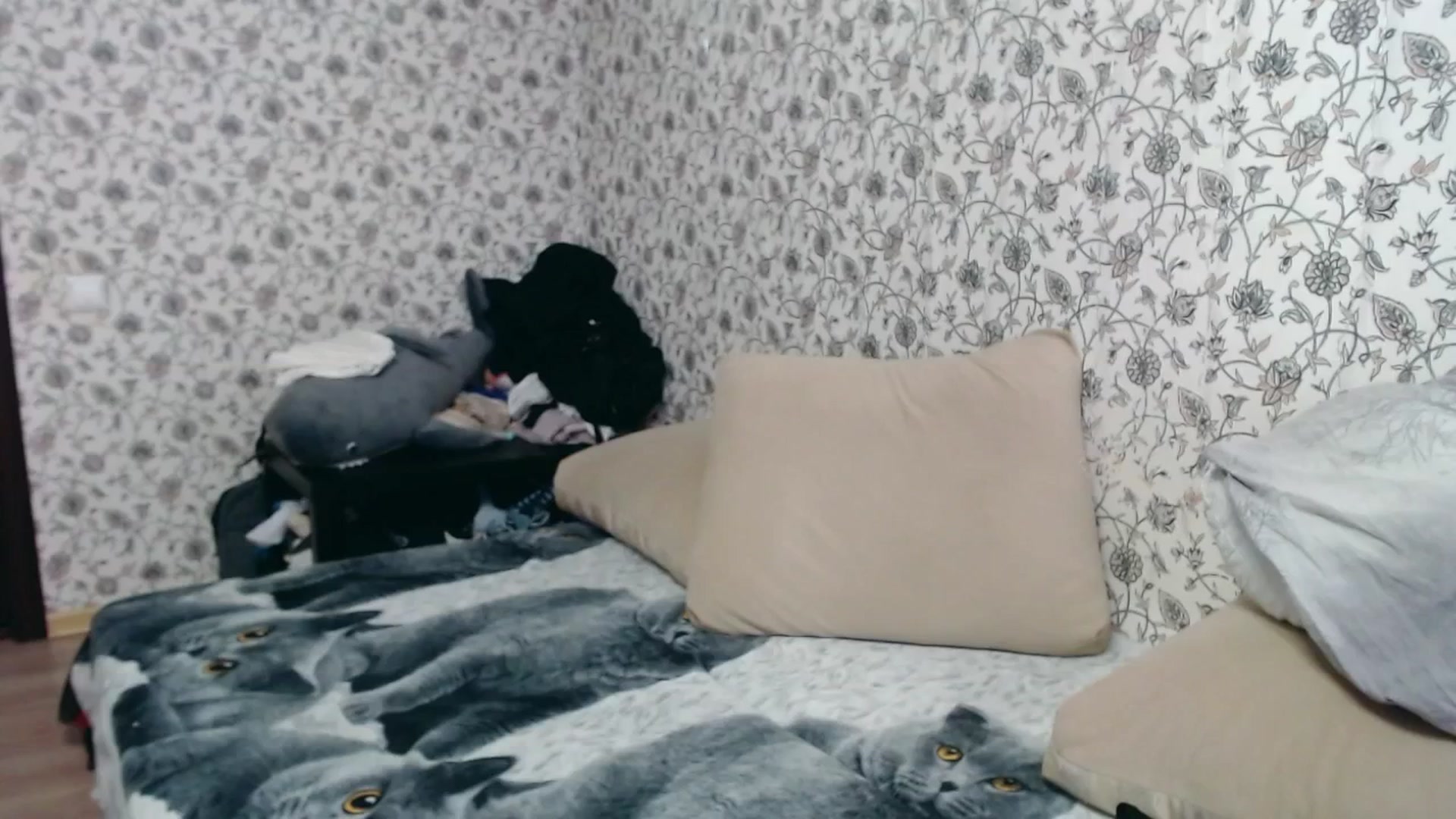 Gallery image thumbnail from RosieRosa's myfreecams stream on, 04/15/2025, 14:10 image 10 of 20