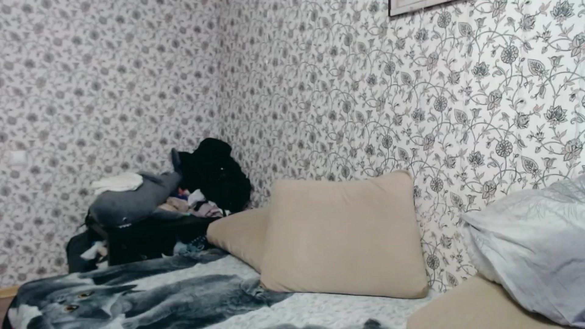 Gallery image thumbnail from RosieRosa's myfreecams stream on, 04/15/2025, 14:10 image 17 of 20
