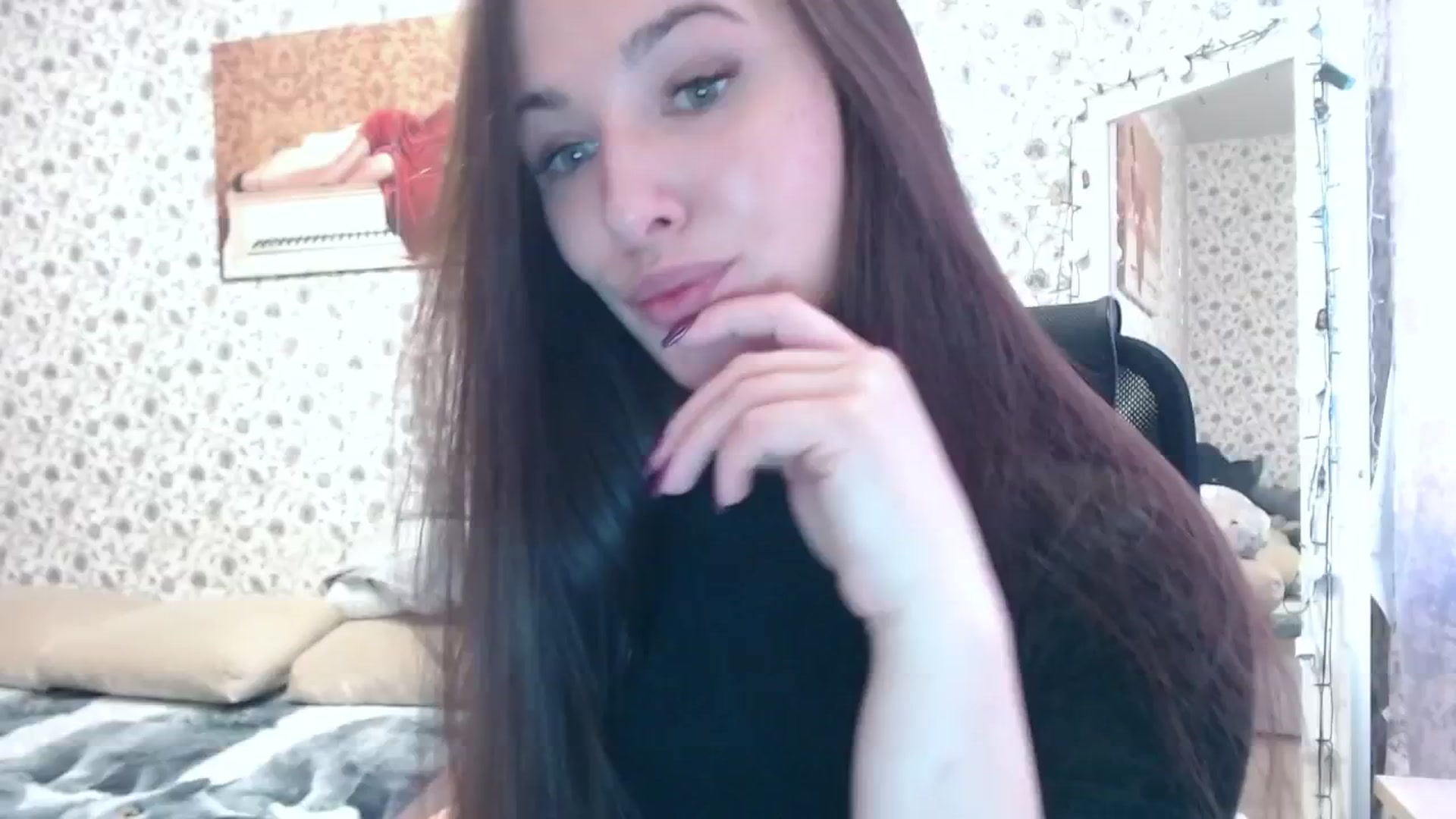 Gallery image thumbnail from RosieRosa's myfreecams stream on, 04/15/2025, 14:33 image 16 of 20