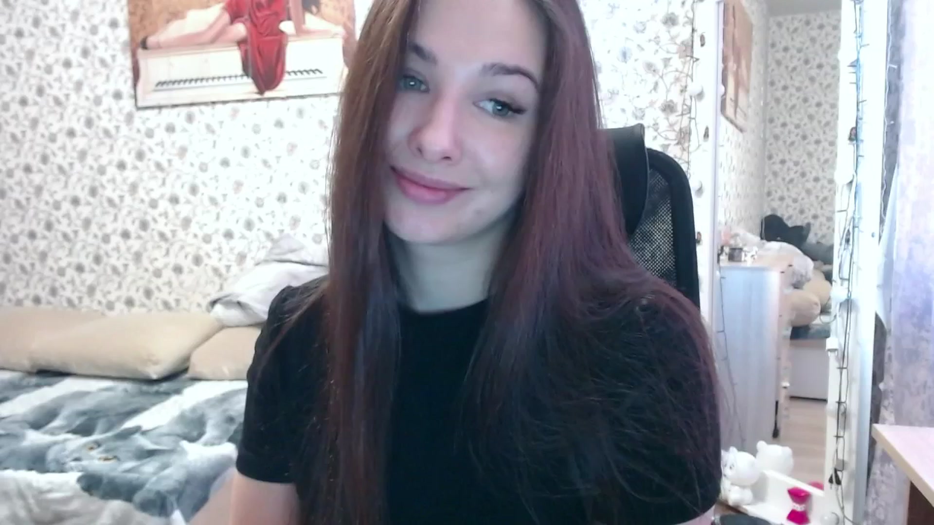 Gallery image thumbnail from RosieRosa's myfreecams stream on, 04/15/2025, 14:33 image 12 of 20