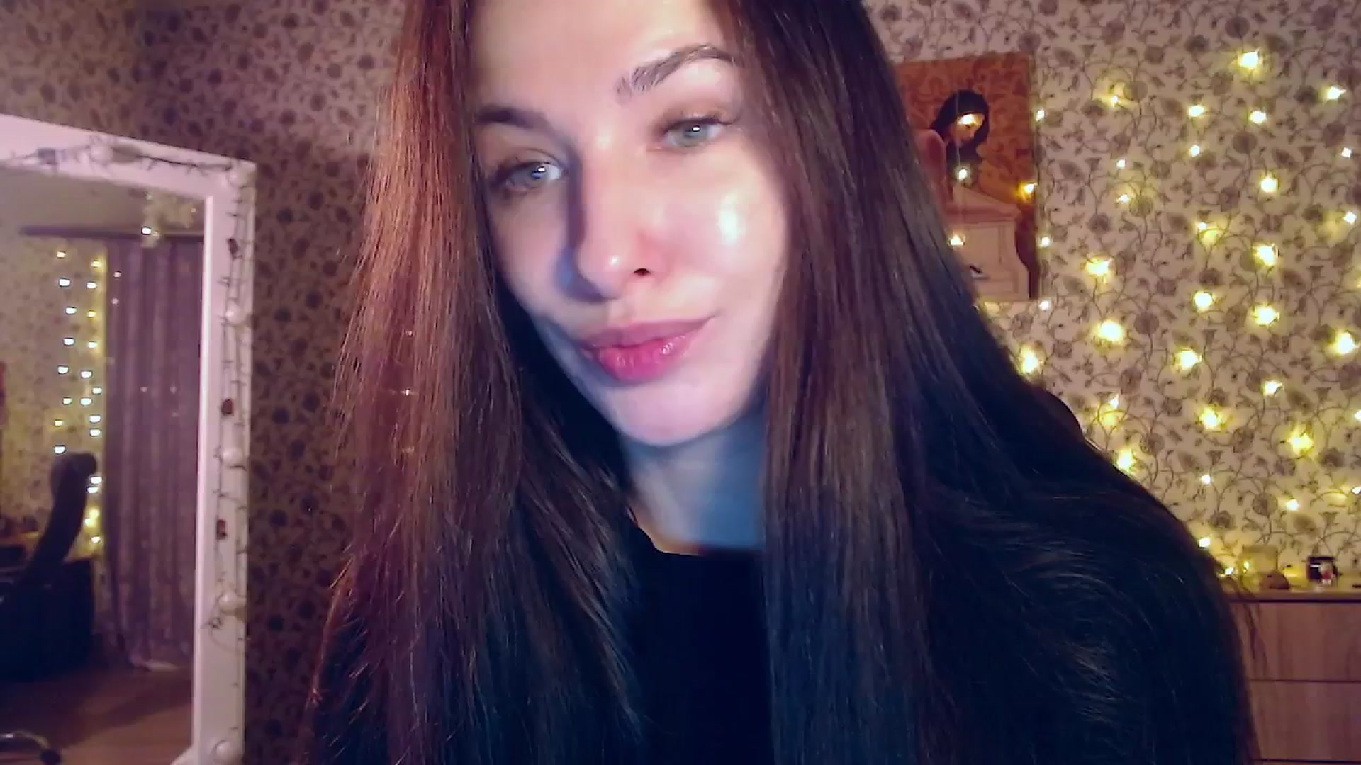 Gallery image thumbnail from RosieRosa's myfreecams stream on, 11/13/2025, 13:55 image 14 of 20