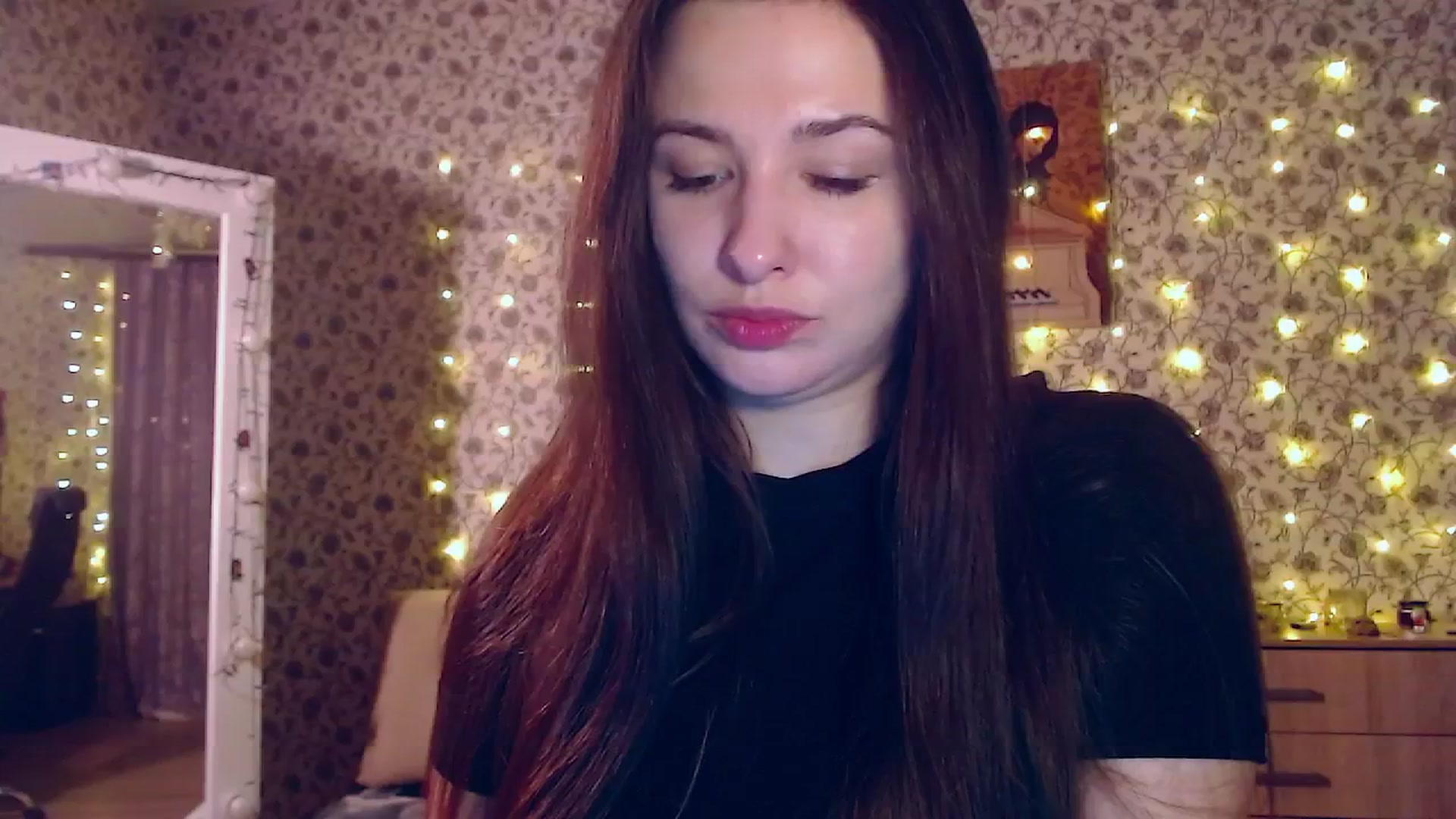 Gallery image thumbnail from RosieRosa's myfreecams stream on, 11/13/2025, 13:55 image 15 of 20