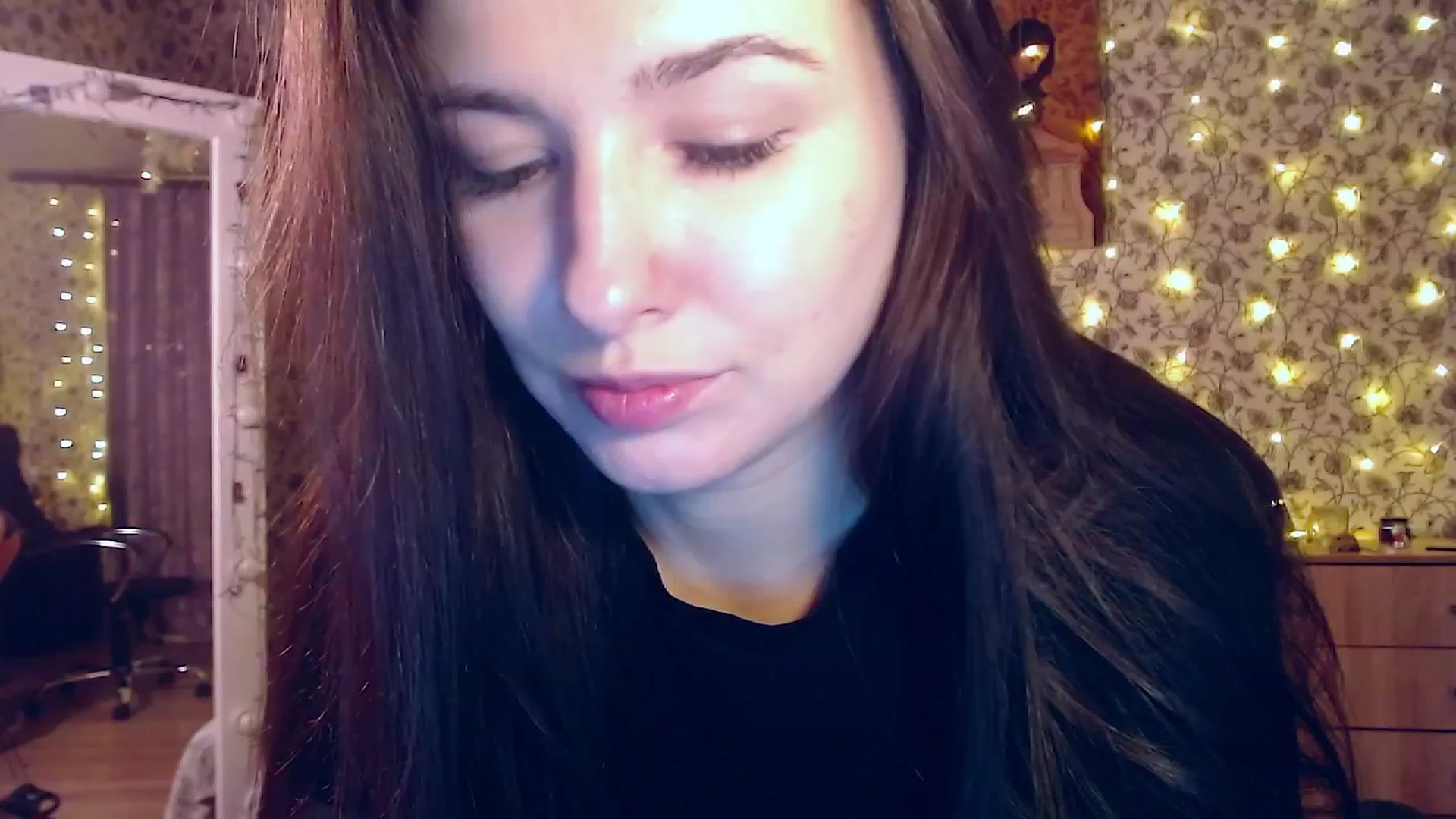 Gallery image thumbnail from RosieRosa's myfreecams stream on, 11/13/2025, 13:55 image 10 of 20