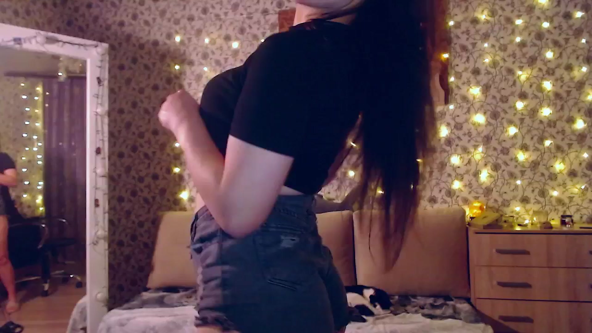 Gallery image thumbnail from RosieRosa's myfreecams stream on, 11/13/2025, 13:55 image 8 of 20