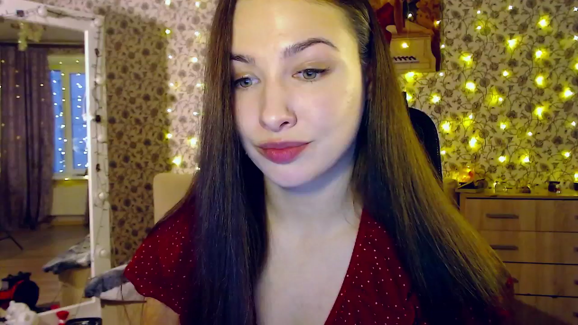 Gallery image thumbnail from RosieRosa's myfreecams stream on, 12/03/2025, 13:07 image 15 of 20