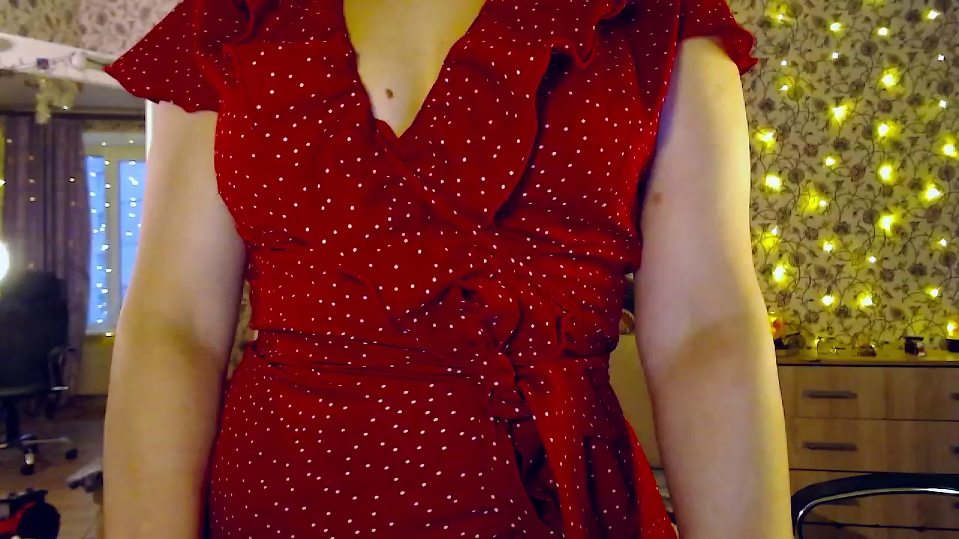 Gallery image thumbnail from RosieRosa's myfreecams stream on, 12/03/2025, 13:07 image 1 of 20