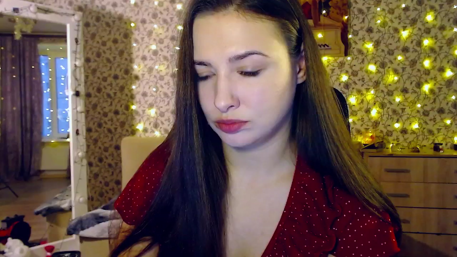 Gallery image thumbnail from RosieRosa's myfreecams stream on, 12/03/2025, 13:07 image 10 of 20