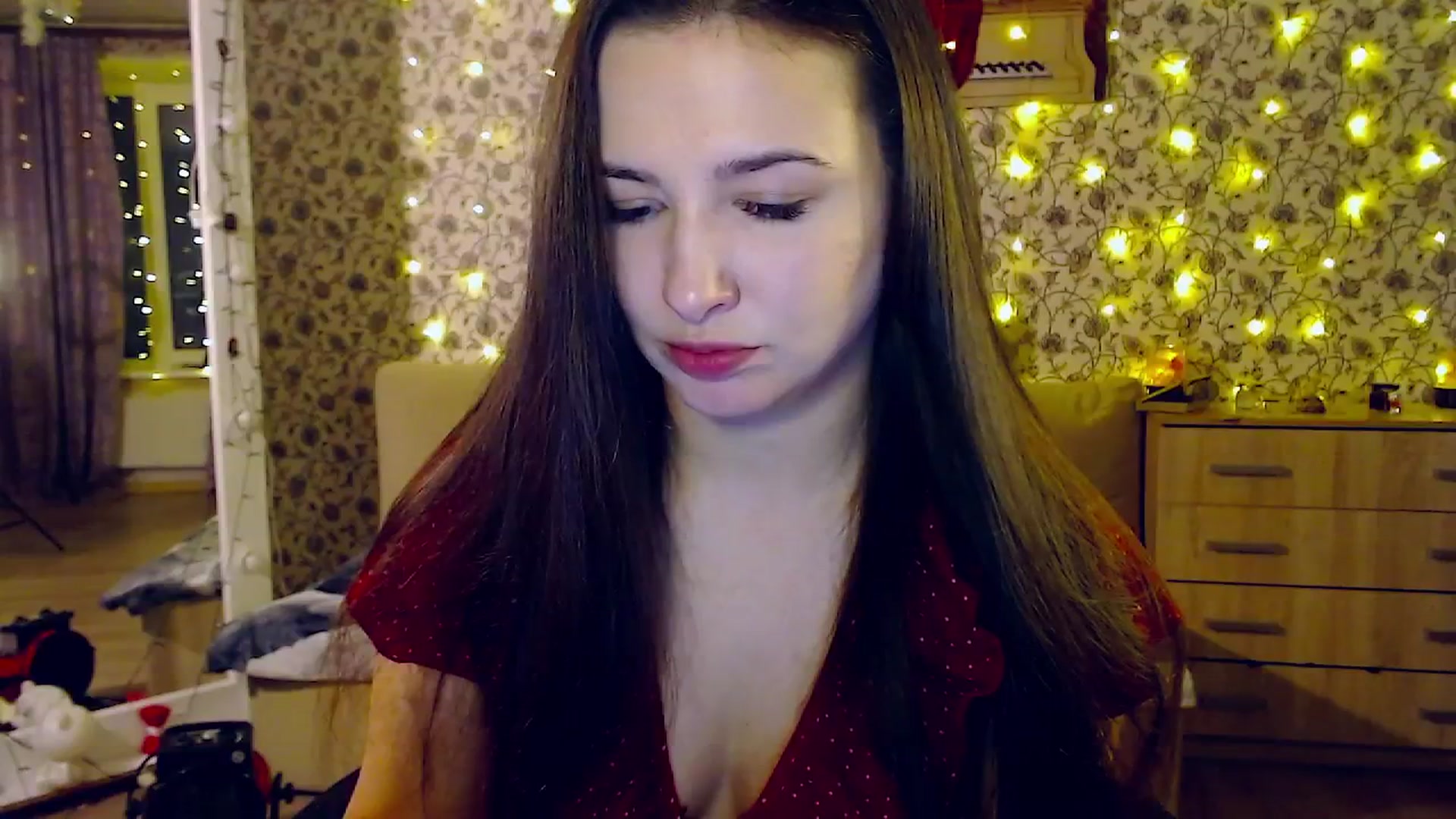 Gallery image thumbnail from RosieRosa's myfreecams stream on, 12/03/2025, 14:03 image 3 of 20