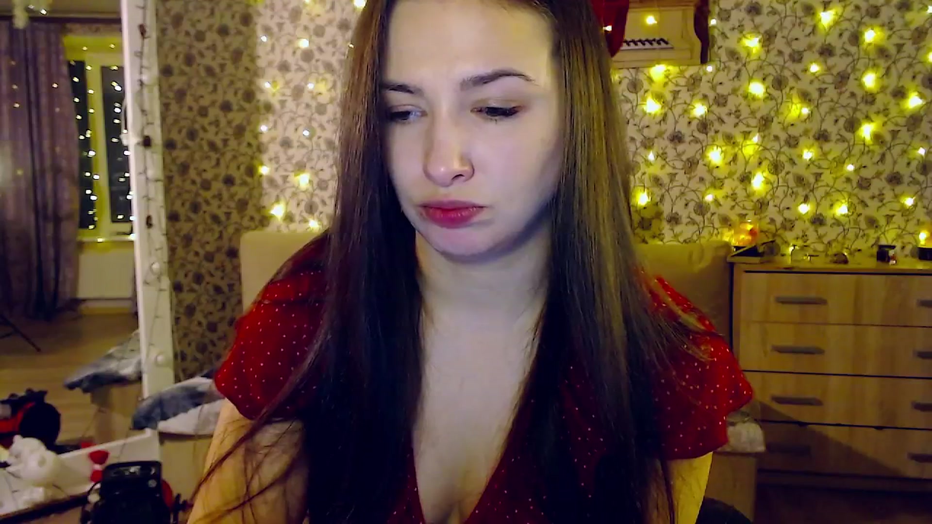 Gallery image thumbnail from RosieRosa's myfreecams stream on, 12/03/2025, 14:03 image 10 of 20
