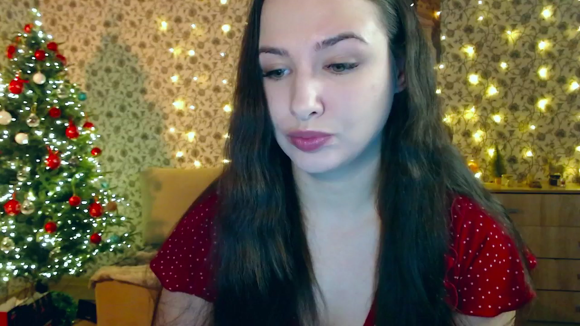 Gallery image thumbnail from RosieRosa's myfreecams stream on, 12/25/2025, 04:33 image 5 of 20