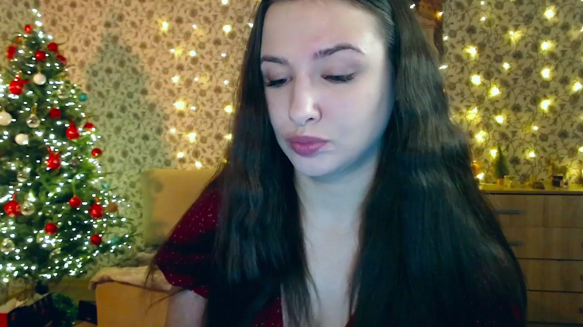 Gallery image thumbnail from RosieRosa's myfreecams stream on, 12/25/2025, 04:33 image 10 of 20