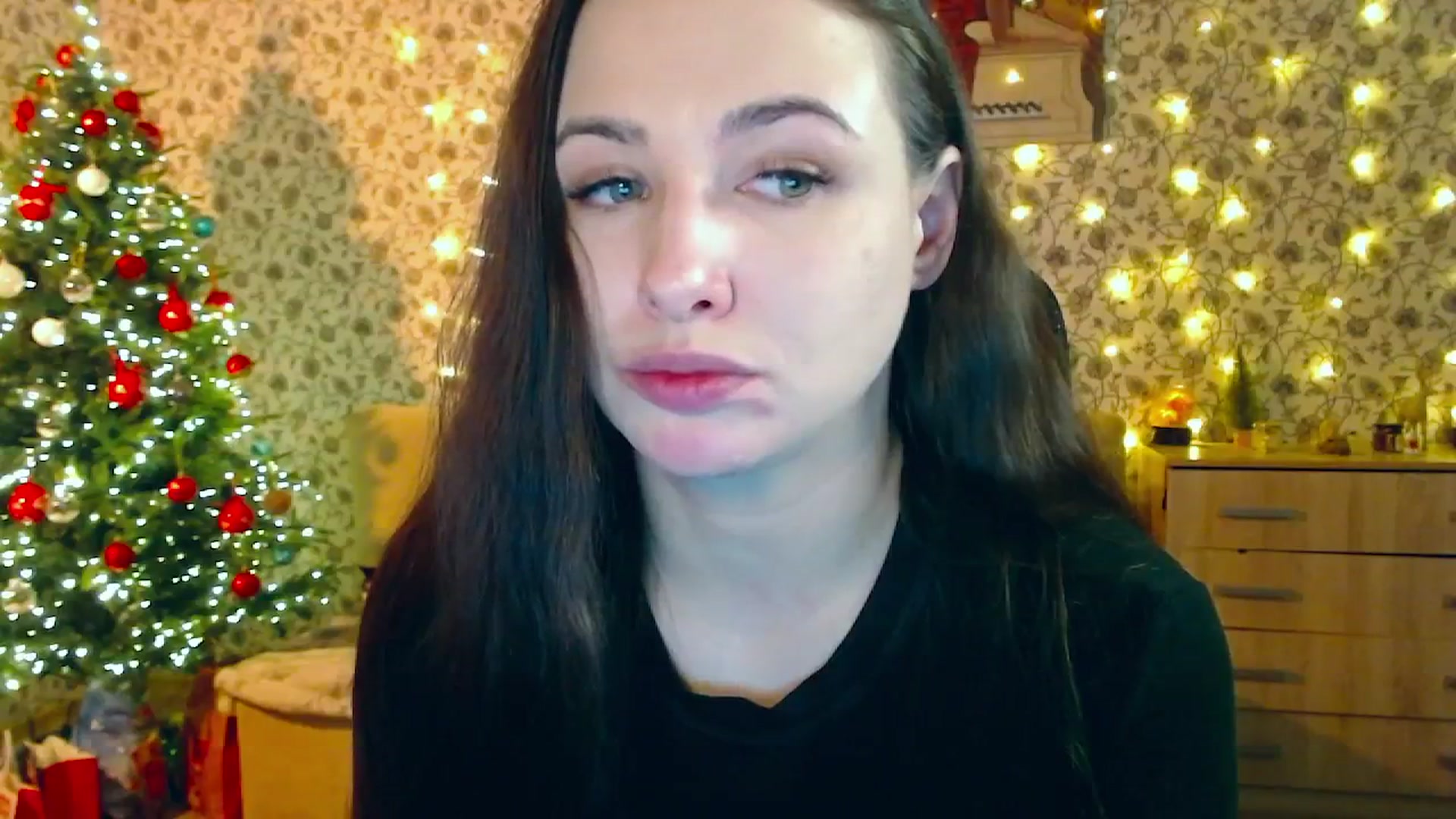 Gallery image thumbnail from RosieRosa's myfreecams stream on, 12/30/2025, 06:38 image 13 of 20
