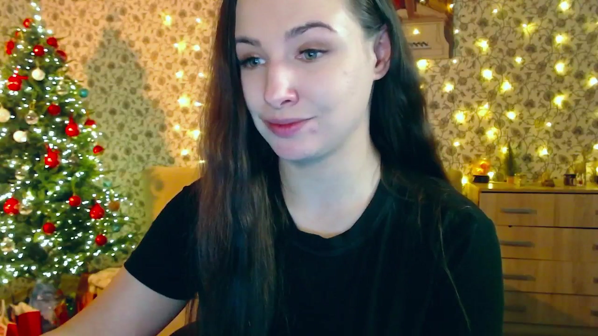 Gallery image thumbnail from RosieRosa's myfreecams stream on, 12/30/2025, 06:38 image 10 of 20