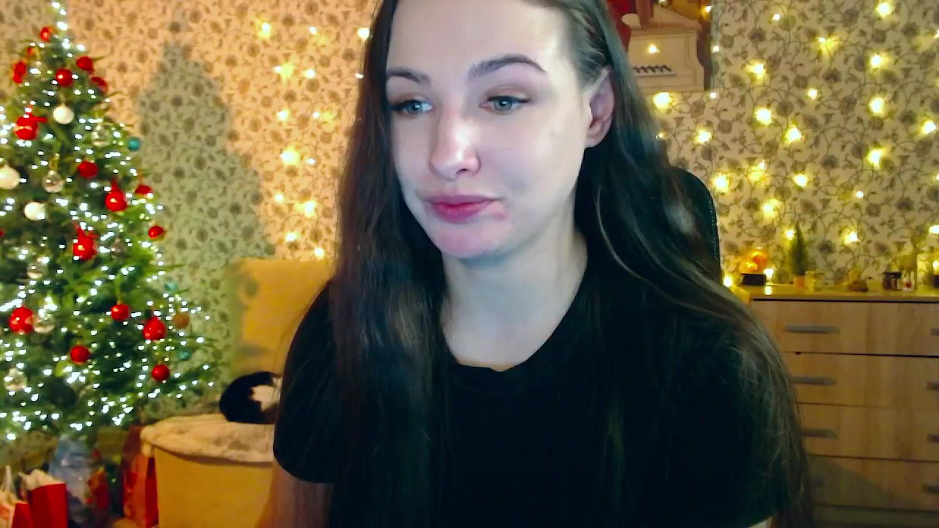 Gallery image thumbnail from RosieRosa's myfreecams stream on, 12/30/2025, 06:59 image 4 of 20