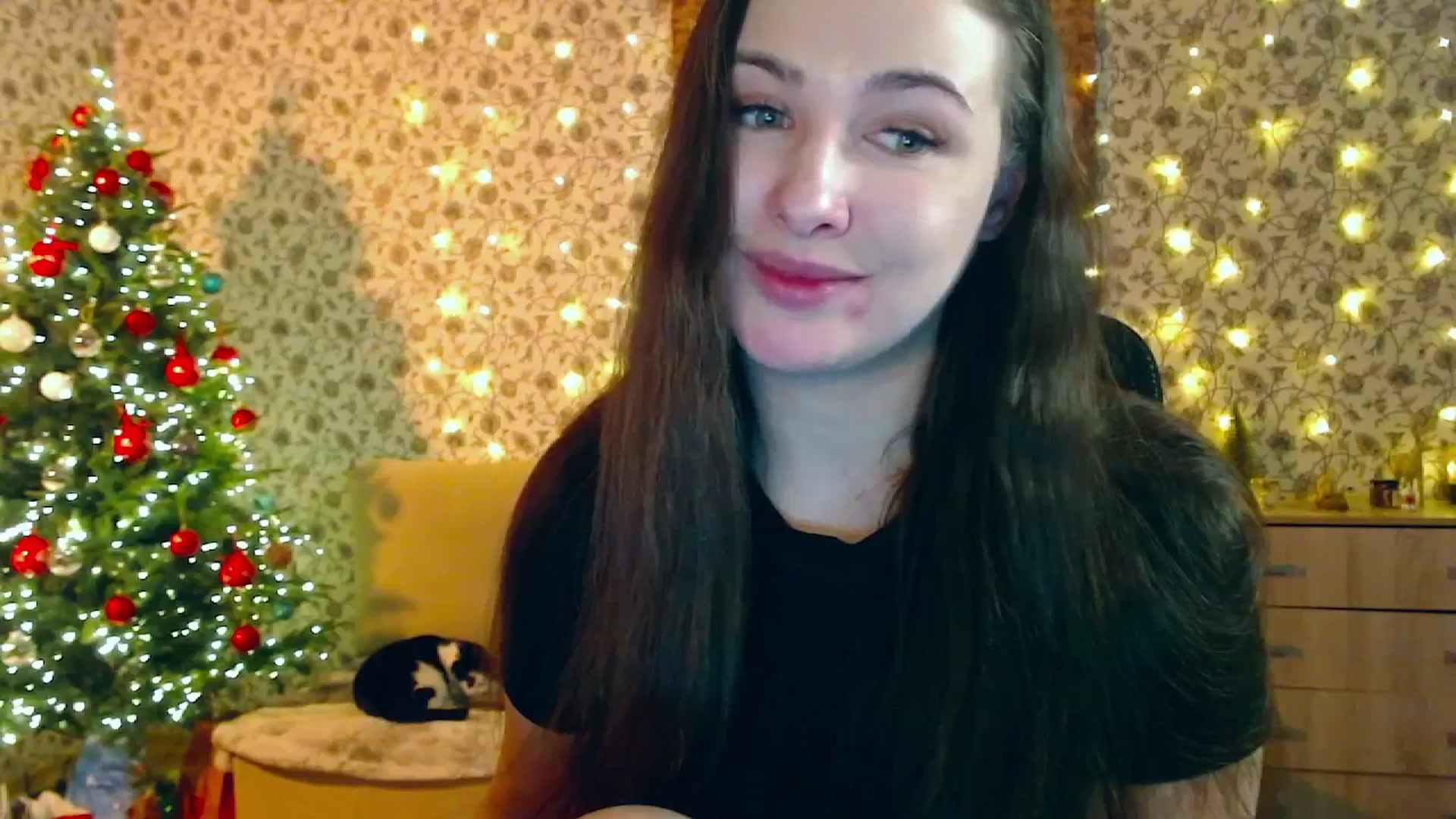 Gallery image thumbnail from RosieRosa's myfreecams stream on, 12/30/2025, 06:59 image 17 of 20