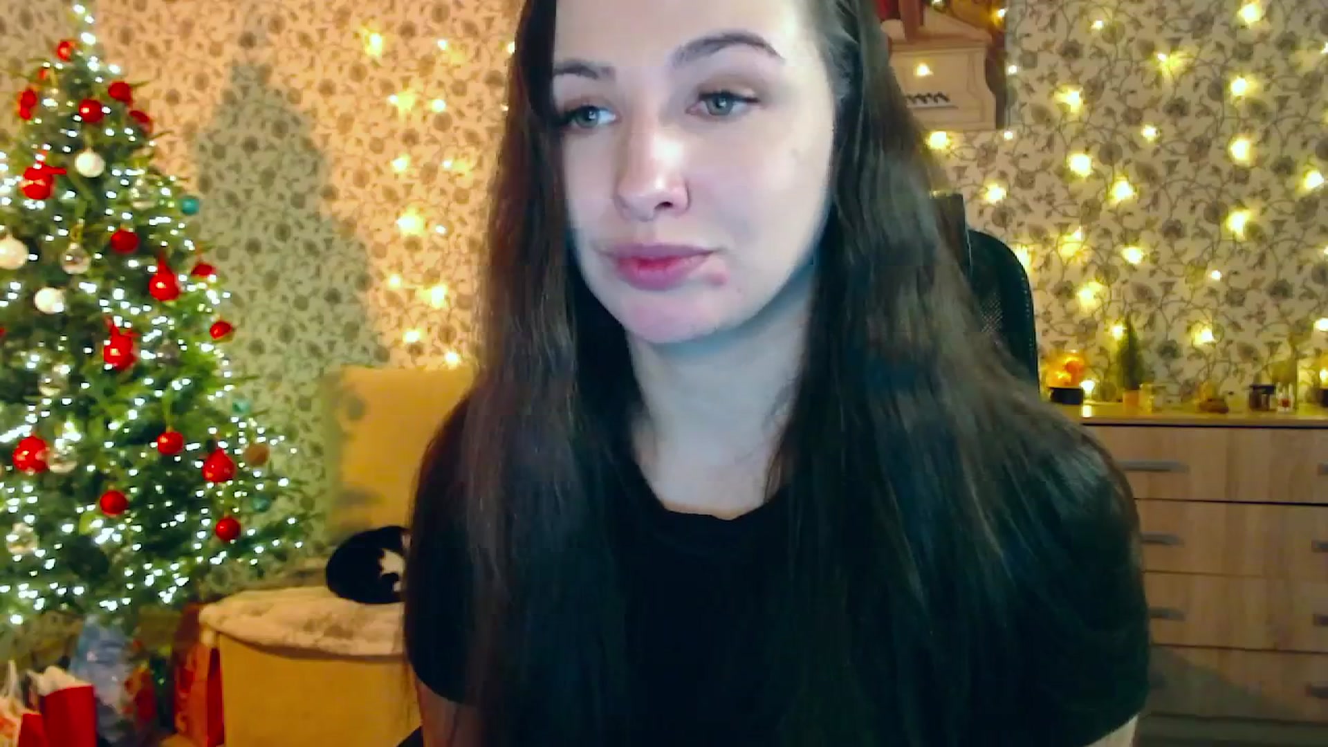 Gallery image thumbnail from RosieRosa's myfreecams stream on, 12/30/2025, 06:59 image 19 of 20