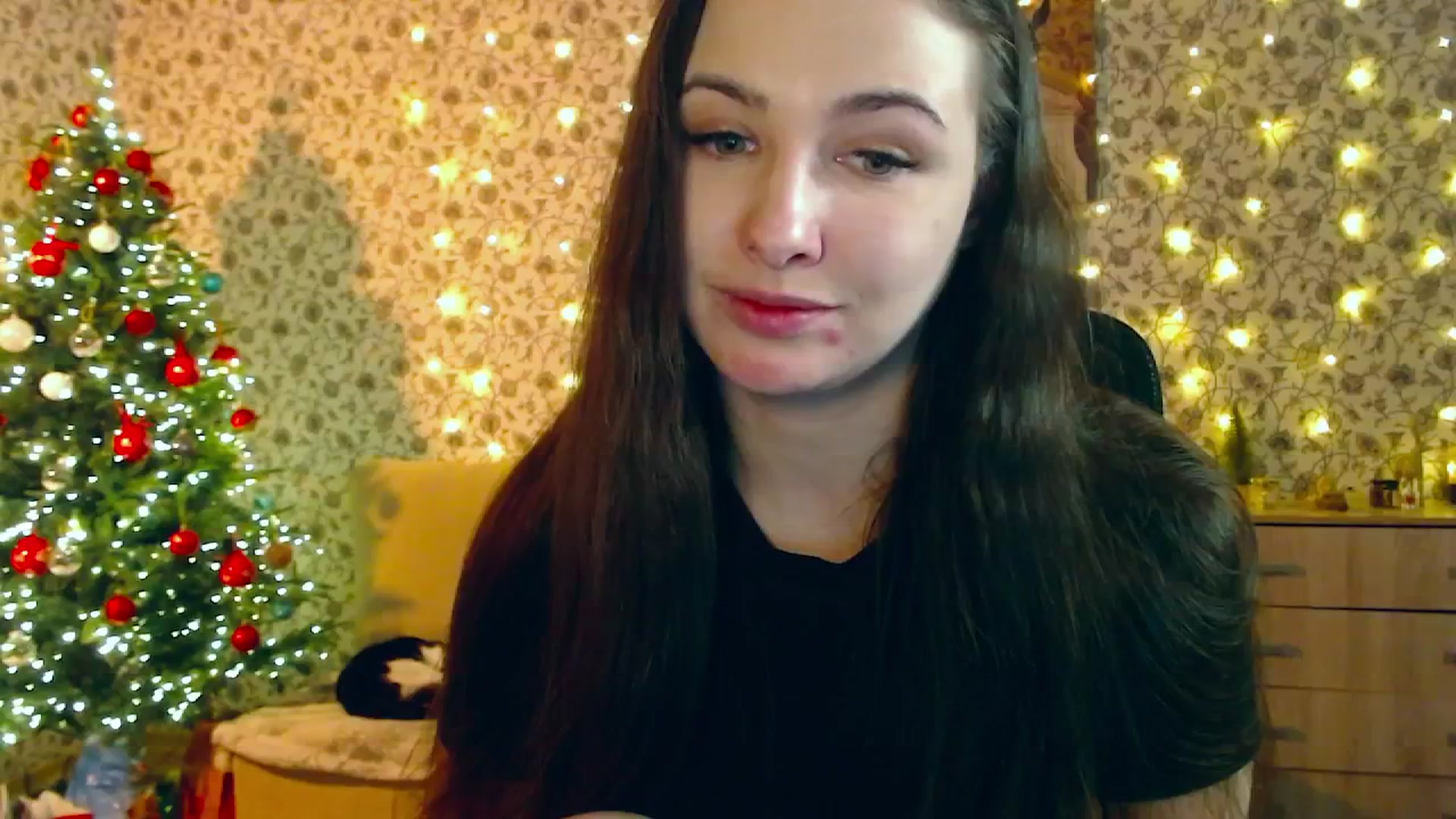 Gallery image thumbnail from RosieRosa's myfreecams stream on, 12/30/2025, 06:59 image 14 of 20