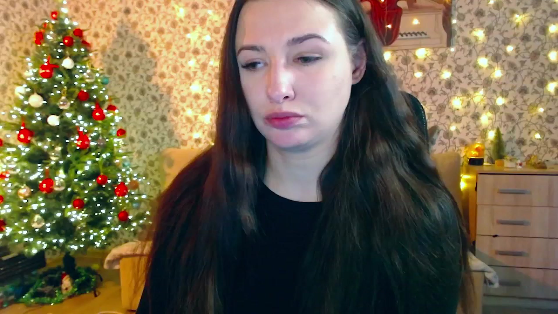 Gallery image thumbnail from RosieRosa's myfreecams stream on, 01/06/2026, 07:44 image 12 of 20
