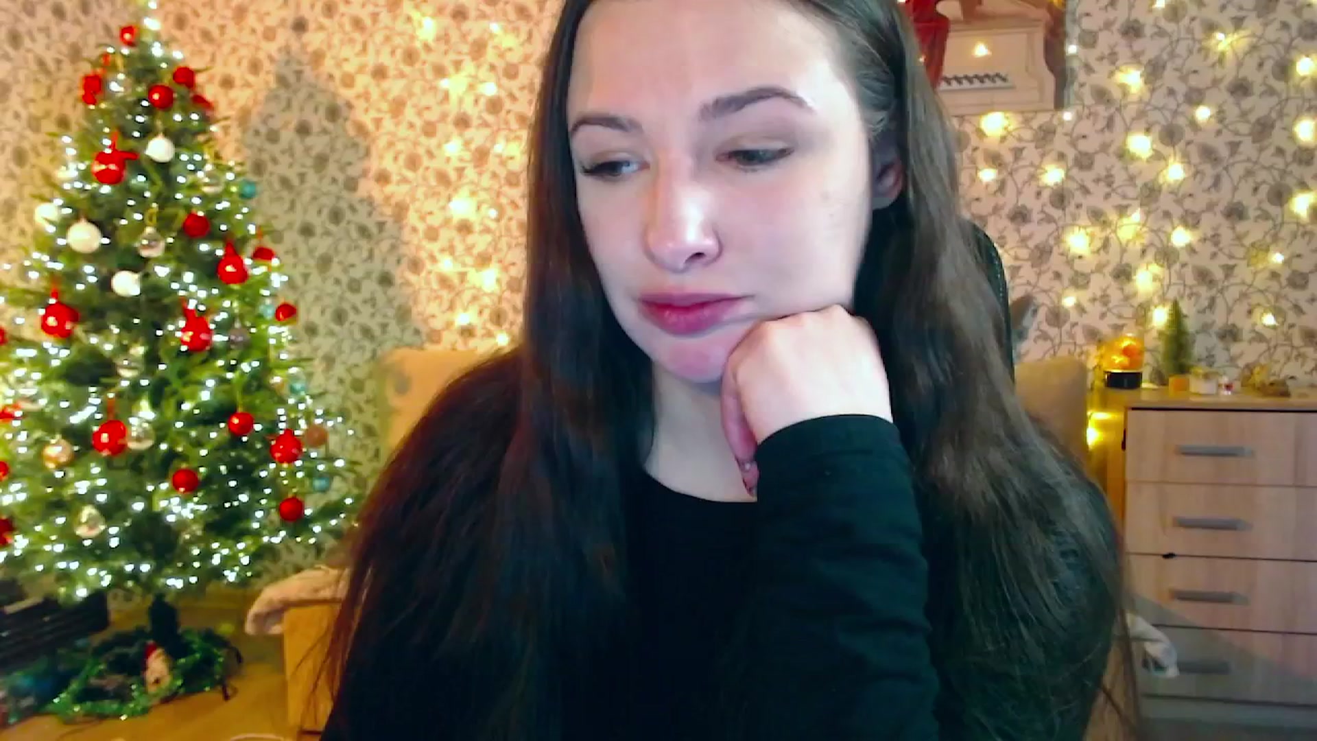 Gallery image thumbnail from RosieRosa's myfreecams stream on, 01/06/2026, 07:44 image 13 of 20