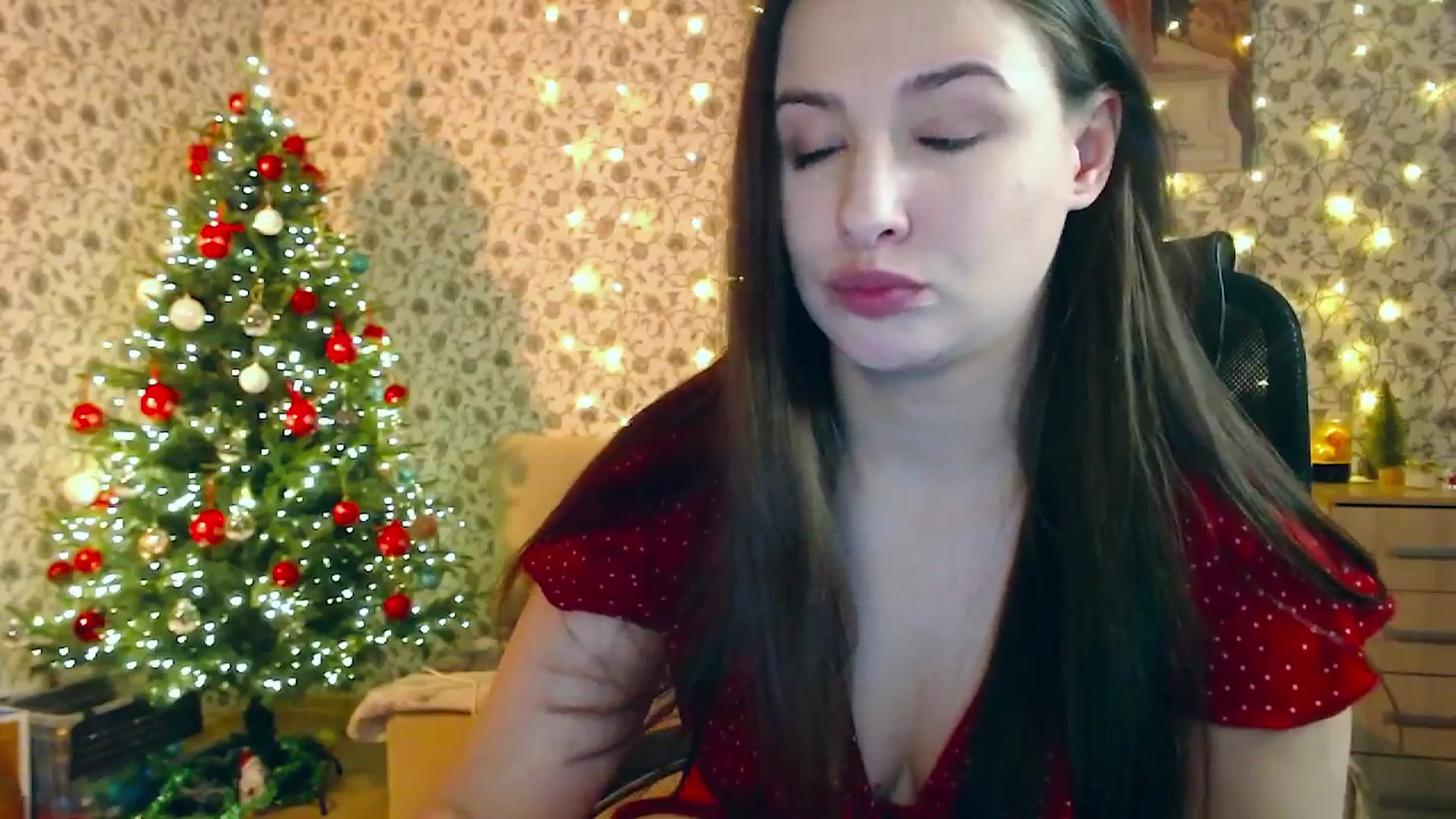 Gallery image thumbnail from RosieRosa's myfreecams stream on, 01/07/2026, 14:21 image 18 of 20