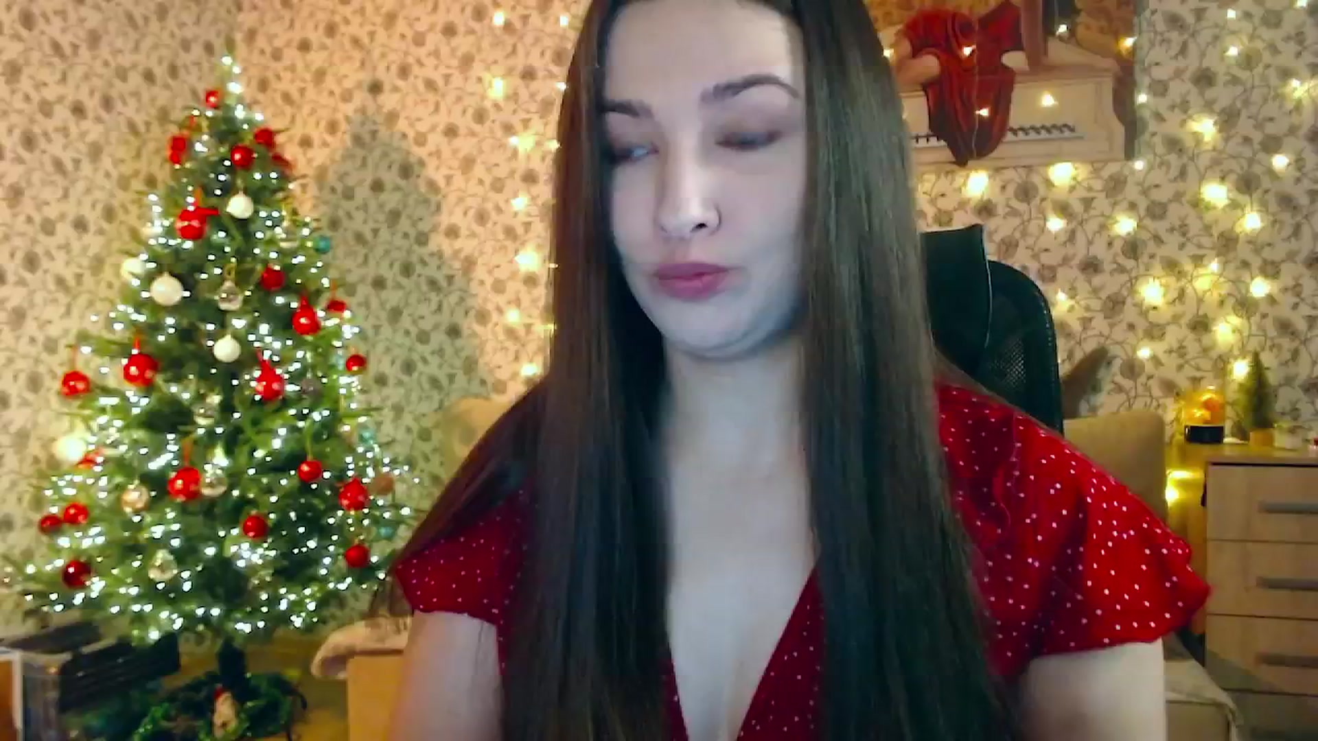 Gallery image thumbnail from RosieRosa's myfreecams stream on, 01/07/2026, 14:21 image 7 of 20