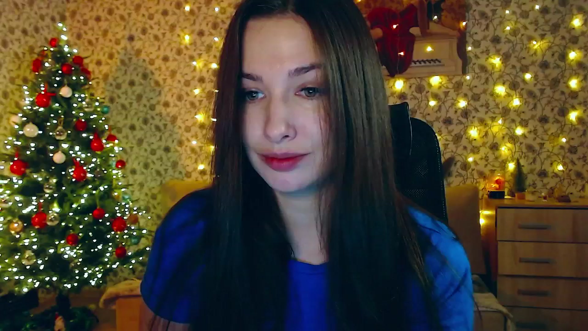 Gallery image thumbnail from RosieRosa's myfreecams stream on, 01/08/2026, 13:37 image 14 of 20