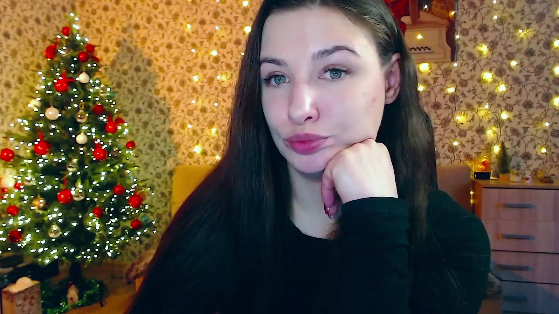 Gallery image thumbnail from RosieRosa's myfreecams stream on, 01/13/2026, 07:30 image 5 of 20