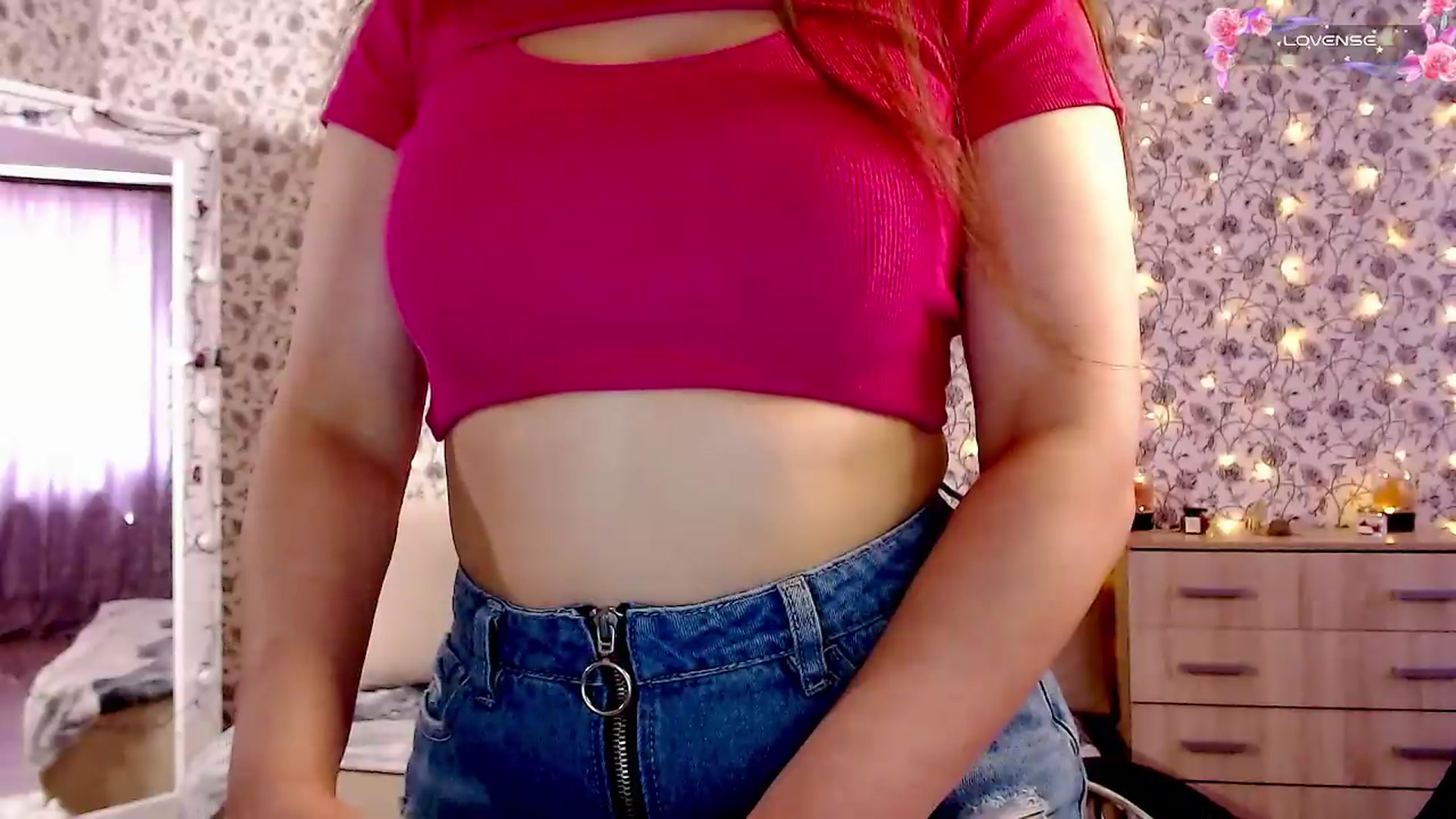 Gallery image thumbnail from RosieRosa's myfreecams stream on, 06/15/2026, 12:01 image 17 of 20