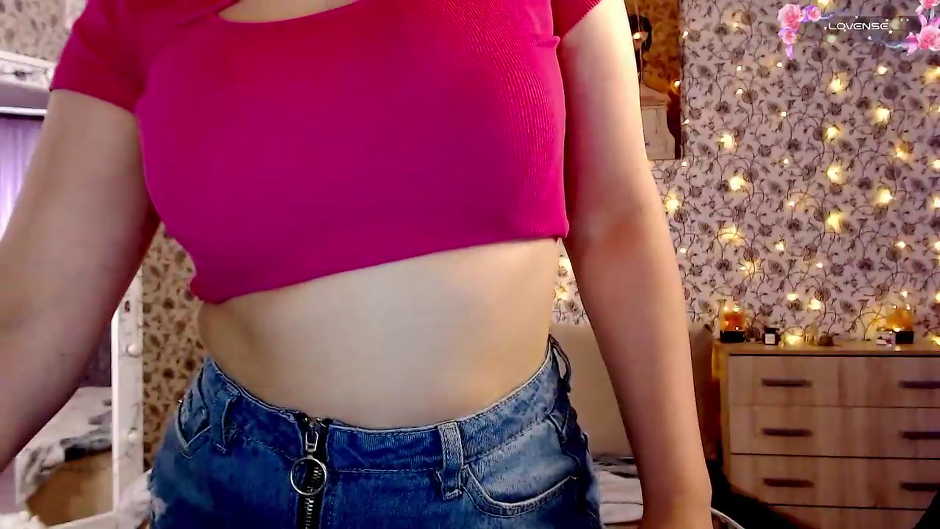 Gallery image thumbnail from RosieRosa's myfreecams stream on, 06/15/2026, 12:01 image 18 of 20